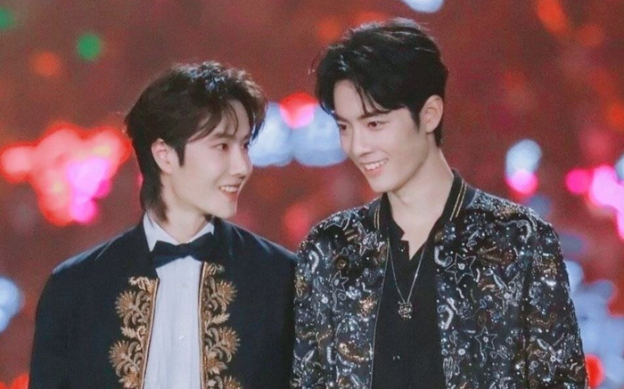 Tiêu Chiến - Vương Nhất Bác 'song kiếm hợp bích' trình diễn cực sung: 'Đúng là một cặp trời sinh' Ảnh 2