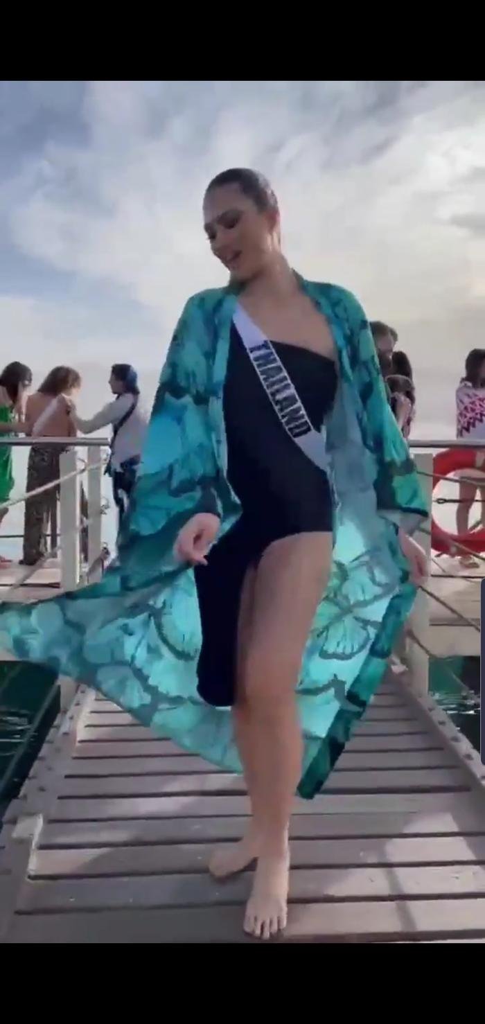 Bị chê thừa cân nhưng Miss Universe Thái Lan vẫn tự tin tung ảnh mặc gợi cảm, thần thái ngời ngời Ảnh 7