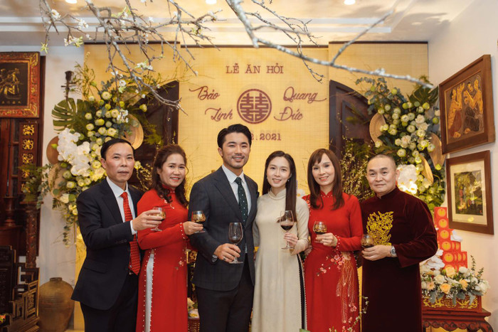 Không gian buổi lễ đính hôn 