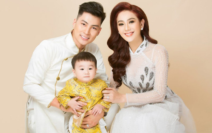 Trước khi vướng nghi vấn chia tay, Lâm Khánh Chi từng bị đồn làm 'hợp đồng hôn nhân' với Phi Hùng Ảnh 2