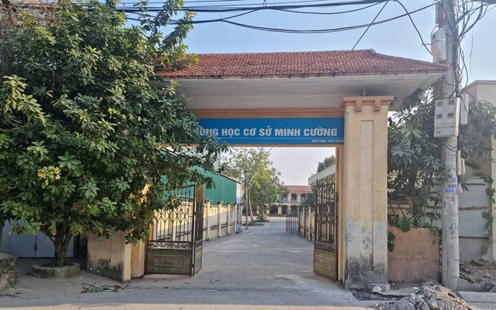 Hà Nội một trường tạm dừng việc học trực tiếp sau khi ghi nhận nam sinh lớp 9 mắc Covid-19 Ảnh 2