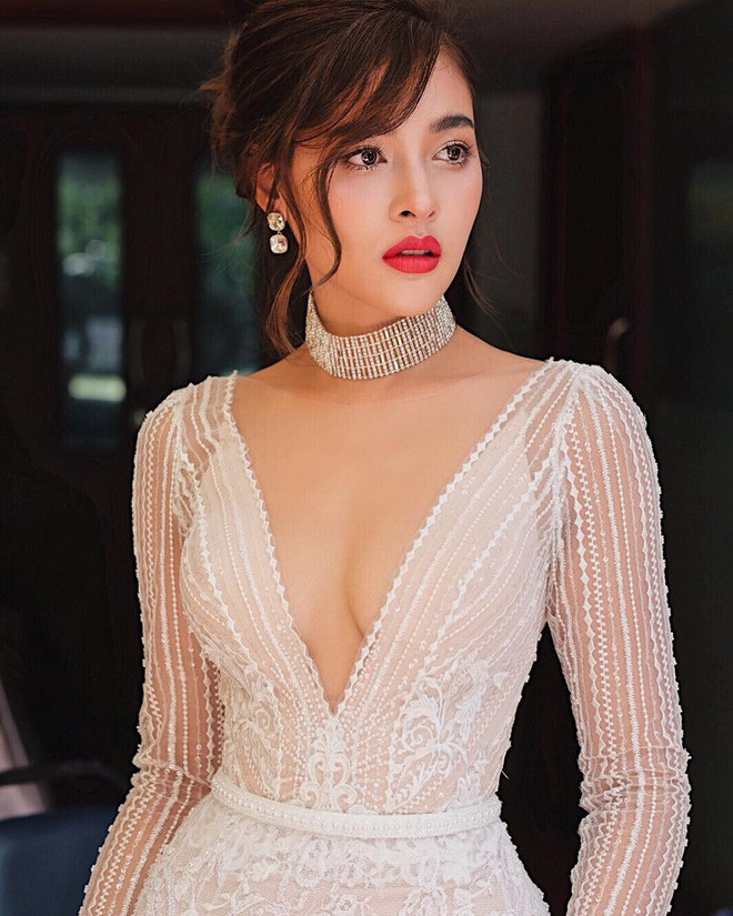 Những sao nữ hot từng làm Hoa hậu Thái Lan: Pooklook Fonthip là nàng Hậu tai tiếng nhất Ảnh 14