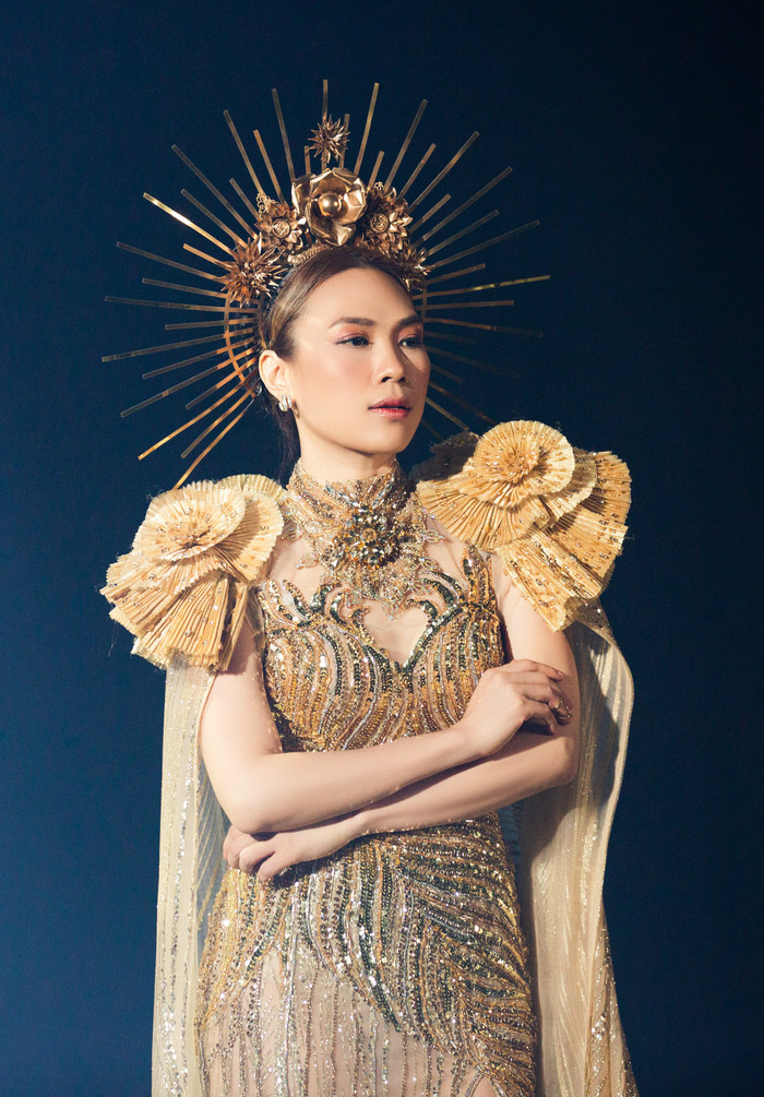 Mỹ Tâm bất ngờ tung MV mới có sự tham gia của siêu mẫu Thanh Hằng? Ảnh 5