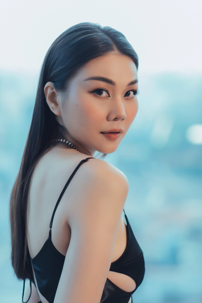 Mỹ Tâm bất ngờ tung MV mới có sự tham gia của siêu mẫu Thanh Hằng? Ảnh 6