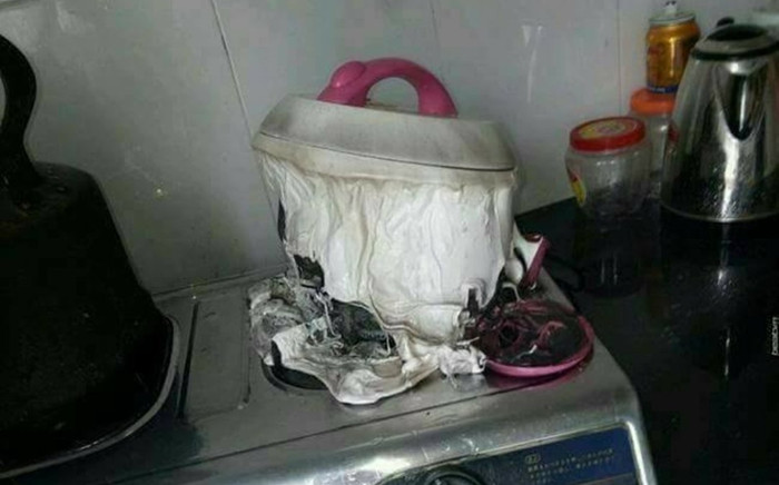 Đến nhà bạn trai nấu cơm nhưng bị mất điện, cô gái khiến cả nhà 'khóc thét' với màn xử lý chẳng giống ai Ảnh 2