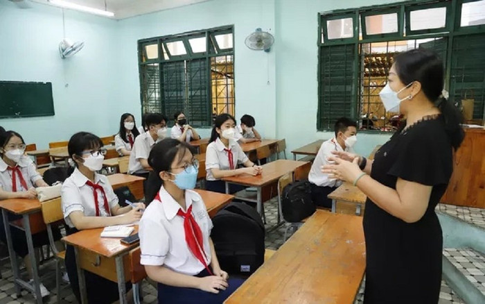 Hơn 100.000 học sinh TP HCM trở lại trường Ảnh 2