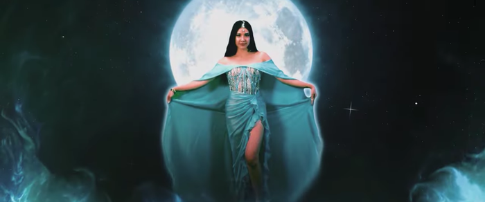 Vừa out top 10 Miss Universe, netizen xôn xao khi Kim Duyên bất ngờ góp mặt trong MV của một nghệ sĩ Ảnh 3
