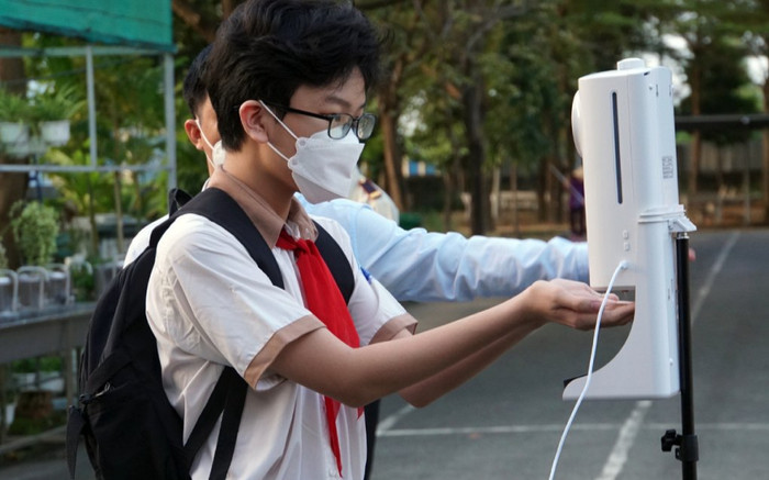 Hơn 90% học sinh TP.HCM đi học trong ngày đầu tiên trở lại trường Ảnh 2