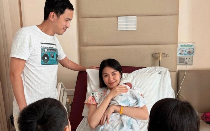 Trước khi công khai sinh con thứ 3, Hà Tăng đã làm điều đặc biệt này! Ảnh 2