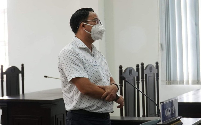 Người tự xưng 'Ban chỉ đạo quận 7' tại siêu thị ở TP.HCM bị tuyên phạt 6 tháng tù giam Ảnh 2