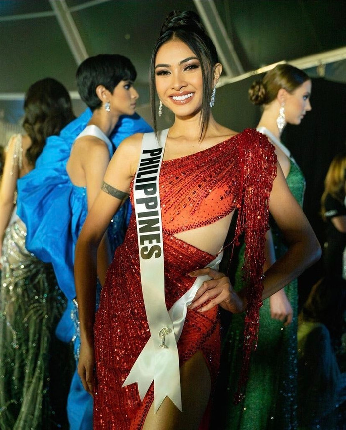 Top 5 Miss Universe 2021 - người đẹp Philippines được trao huân chương, đón tiếp trang trọng khi về nước Ảnh 10