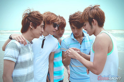 'Thấy diễn vậy chứ không có cái gì hết đâu mọi người'.