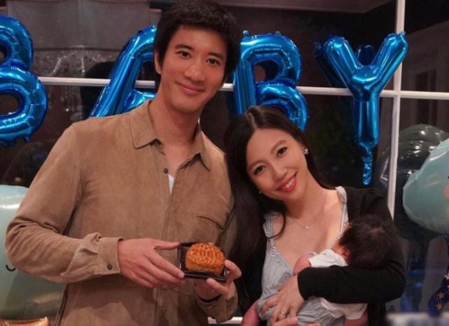 Thông tin Vương Lực Hoành và Lý Tịnh Lôi 'đường ai nấy đi' đã khiến cả làng giải trí Hoa ngữ xôn xao