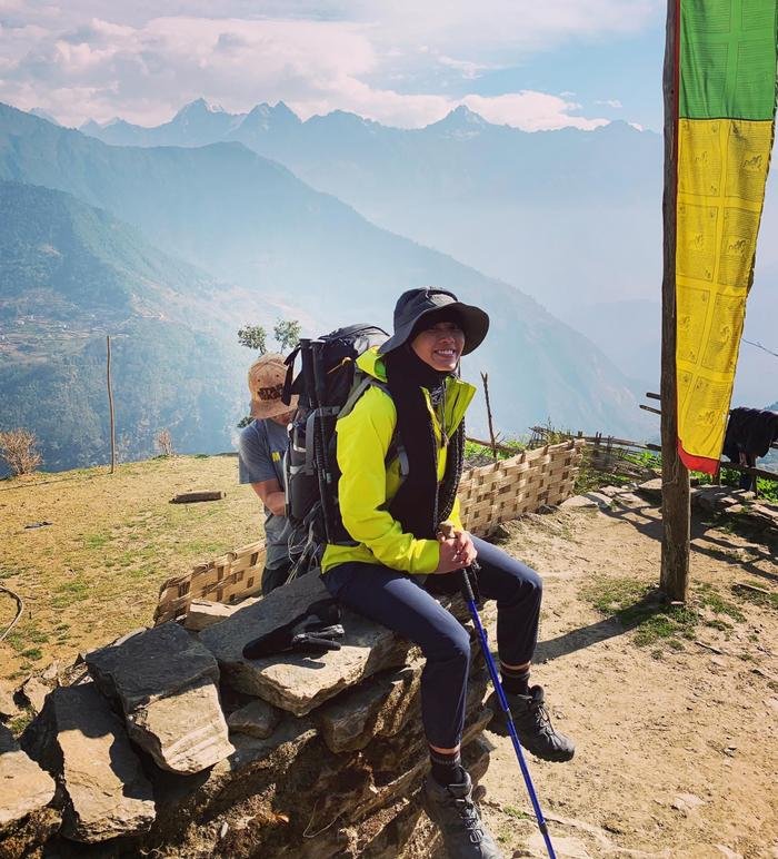 Bella Mai chia sẻ trải nghiệm nhớ đời khi trekking ở ngọn núi cao hơn 6600m tại Nepal Ảnh 5