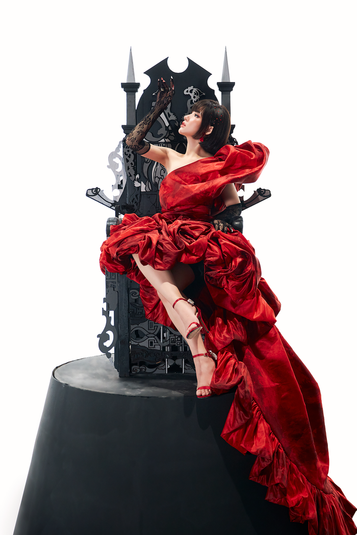 Yến Tattoo tung MV mới trễ 1 ngày vì... mải coi bóng đá Ảnh 4