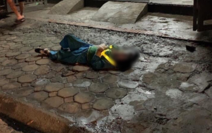 Hà Nội: Tài xế ô tô tông trúng nữ lao công, kéo lê trên đường nguy kịch rồi bỏ chạy Ảnh 2