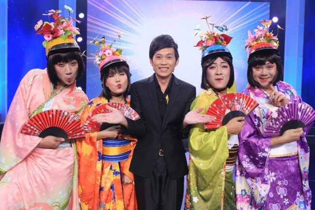 Chí Tài có mối quan hệ vô cùng thân thiết với nhiều nghệ sĩ lớn như Hoài Linh, Việt Hương, Trấn Thành, Trường Giang...