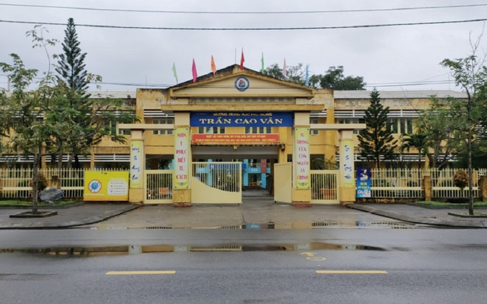 Nam sinh lớp 11 ở Quảng Nam tiêm liên tục hai mũi vaccine Covid-19 trong 10 phút Ảnh 2