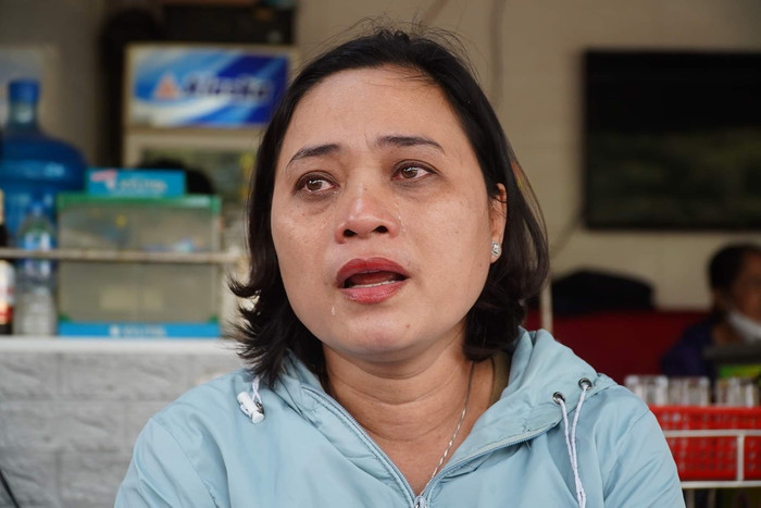 Chị Hường bật khóc khi nhắc về em dâu.