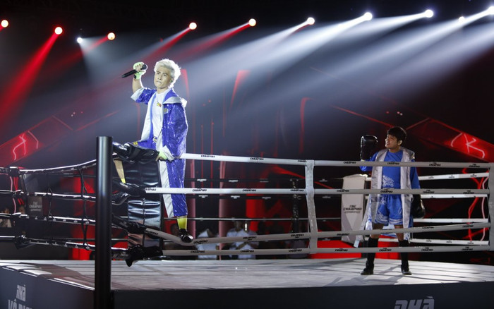 Thiên Vương hát sáng tác của Nguyễn Văn Chung khiến bố nam nhạc sĩ bật khóc Ảnh 2