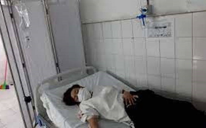 Vụ cô giáo 'tự tử' trước mặt hiệu trưởng: Hàng loạt tố cáo đúng Ảnh 2