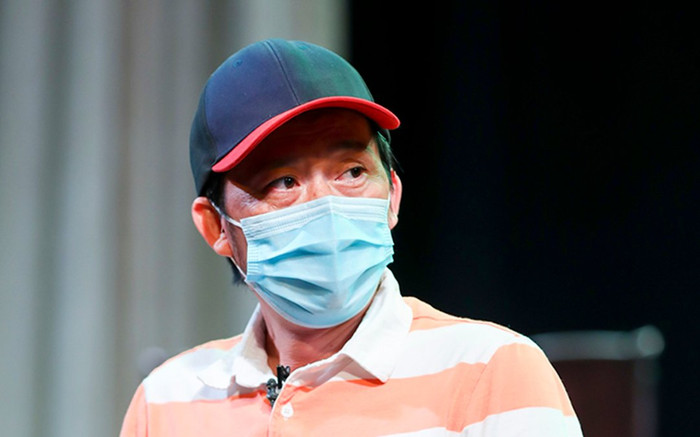 Xôn xao hình ảnh Hoài Linh tái xuất sau thời gian ở ẩn: Tiều tuỵ, da đen sạm Ảnh 2