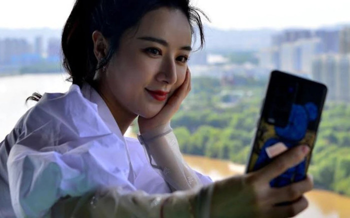 'Nữ hoàng livestream' Trung Quốc bị phạt 210 triệu USD Ảnh 2