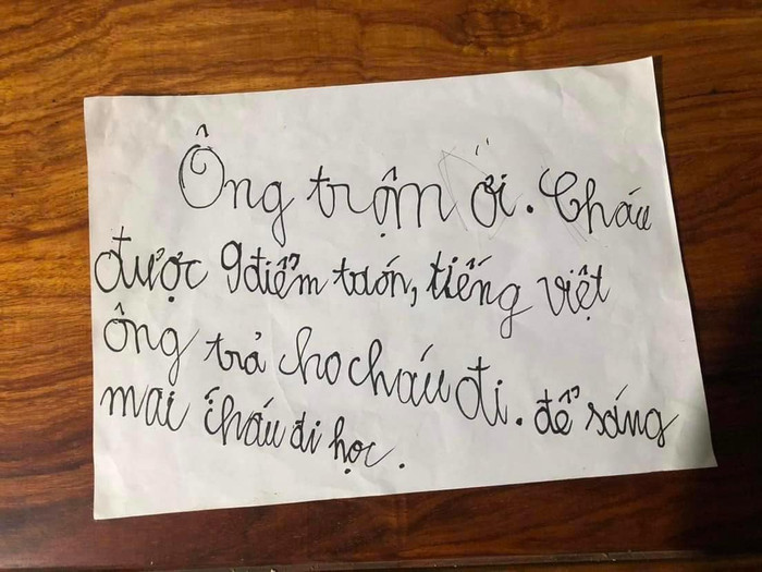 Bức tâm thư cực dễ thương của bé trai gửi 'ông trộm' khiến dân mạng cười ngất. Ảnh: Mai Hương / Cháo Hành Miễn Phí