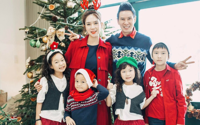 Khoảnh khắc đón Noel đầy tiếng cười của gia đình Lý Hải – Minh Hà Ảnh 2