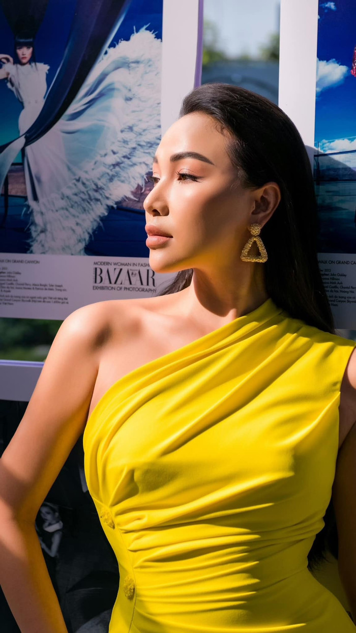 Những lần biến hóa khôn lường của Quỳnh Thư khi đi sự kiện: Lúc kín bưng, khi hở bạo Ảnh 12