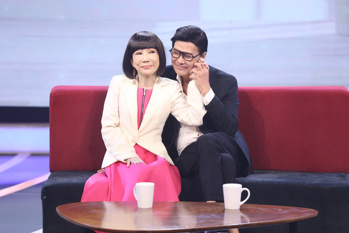 NSƯT Thanh Kim Huệ và ông xã nghệ sĩ Thanh Điền.