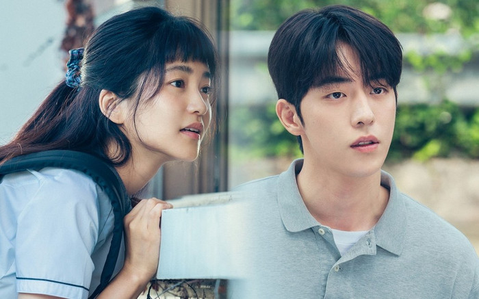 Nam Joo Hyuk bảnh trai sánh đôi cùng nữ sinh nhí nhảnh Kim Tae Ri trong 'Twenty Five, Twenty One' Ảnh 2