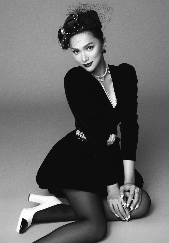 Đoạn clip catwalk mới đây của Hương Giang khiến khán giả vô cùng chú ý 