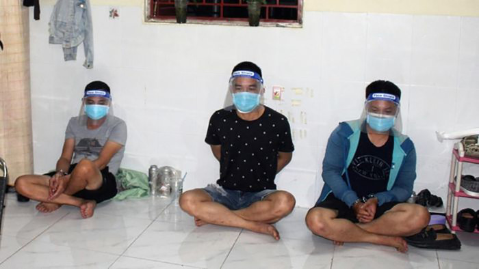 Công an TP Biên Hòa tạm giữ các đối tượng cho vay nặng lã