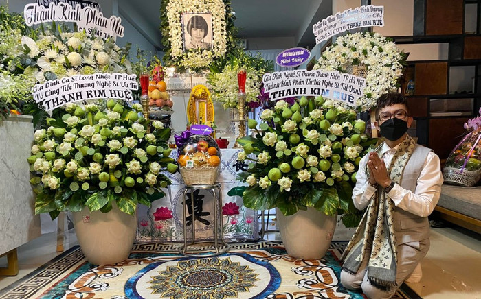 Ca sĩ Long Nhật hé lộ nguyên nhân gia đình cố NSƯT Thanh Kim Huệ giấu bệnh Ảnh 2