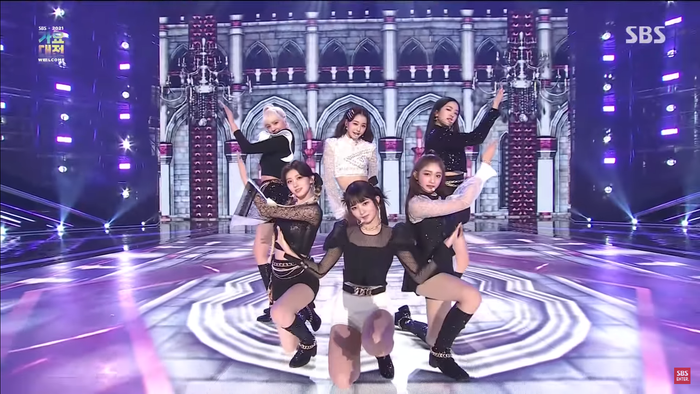 IVE - Girlgroup tân binh tiếp tục gây tranh cãi khi có ý thiên vị 1 thành viên trong nhóm Ảnh 5