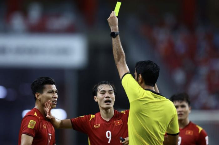 AFF Cup xứng danh ao làng, Việt Nam cần phép màu ông Park để đấu Thái Lan và trọng tài Ảnh 2