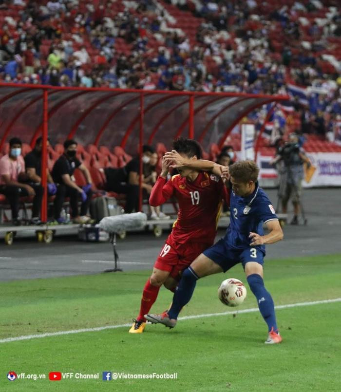 'Ao làng' AFF Cup 2020: Đến lượt tuyển Thái Lan run sợ với trọng tài? Ảnh 2