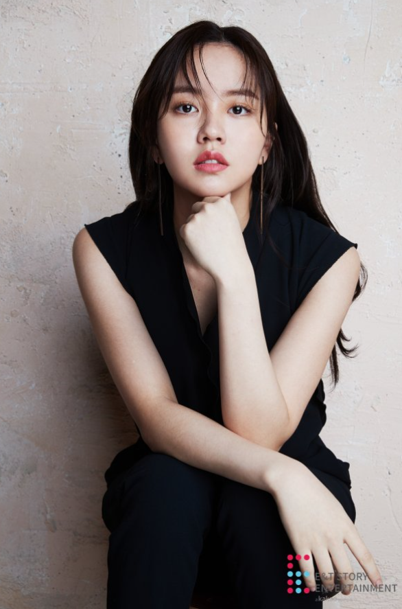 Top 10 nữ diễn viên Hàn xinh đẹp nhất theo bình chọn: Kim Yoo Jung suýt thua trước Kim Hye Yoon Ảnh 12