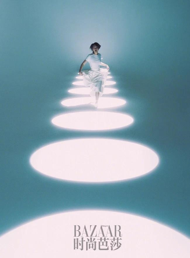 Tuy nhiên, nhiều người cho rằng bộ ảnh này có sự 'học hỏi' hay thậm chí là 'copy' từ Châu Tấn. 