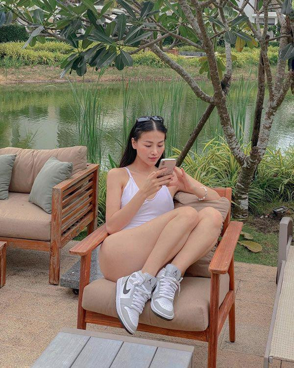 Bức ảnh gợi cảm gần đây của Hoa hậu Phương Khánh. 