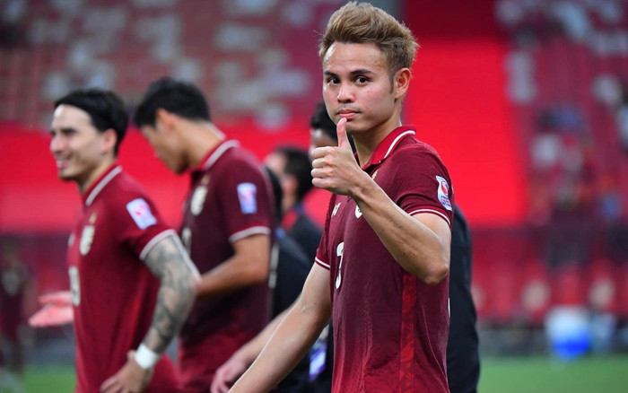 Theerathon Bunmathan - 'Thiên thần' Thái Lan và 'ác quỷ' của tuyển Việt Nam Ảnh 2