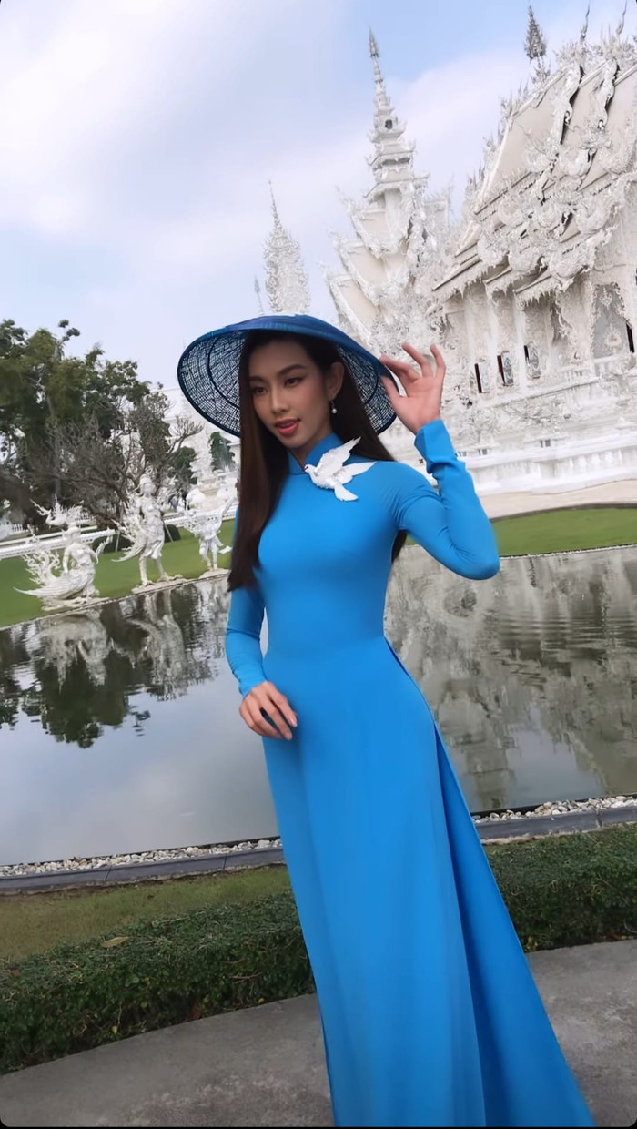 Những lần xuất hiện gây sốt gần đây của Thuỳ Tiên.