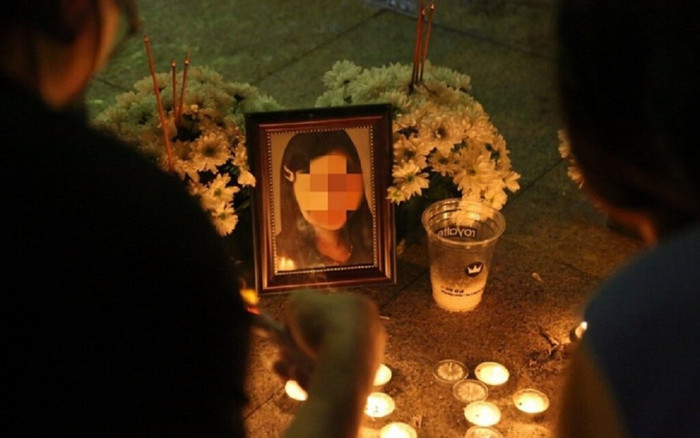 Vụ bé 8 tuổi bị bạo hành đến tử vong: Quặn lòng lời cuối cùng bé gái nói với mẹ ruột Ảnh 2