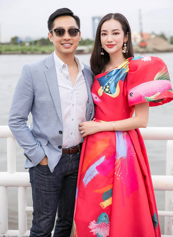 Cặp đôi lúc còn mặn nồng.