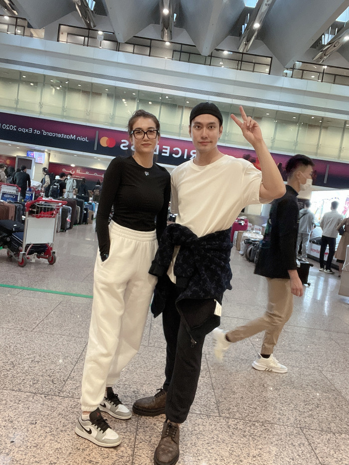 Mâu Thuỷ, Lệ Hằng cùng Lý Quí Khánh đến Dubai giới thiệu thổ cẩm Việt Ảnh 3