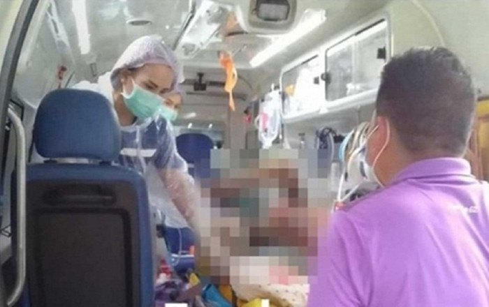 Vỗ ngực khoe bản thân 'đao thương bất nhập', ông bố bị con trai châm lửa thiêu sống Ảnh 2