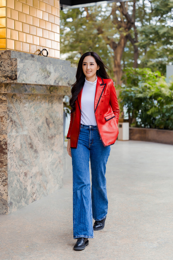 Mai Phương Thuý lần đầu xuất hiện tại sự kiện ý nghĩa này sau khoảng thời gian làm việc tại nhà vì dịch bệnh