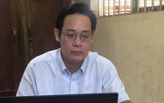 Thầy giáo xin nghỉ dạy vì 'vấn nạn dối trá' được thôi việc Ảnh 2