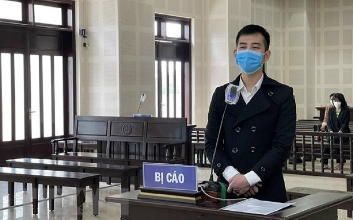 Giám đốc thẩm mỹ viện lĩnh 3 năm tù, bồi thường gần 12 tỷ đồng do để lây lan dịch Covid-19 Ảnh 2